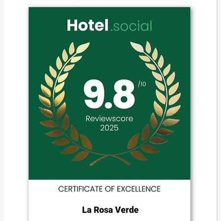 La Rosa Verde 卡斯特罗维拉里 外观 照片